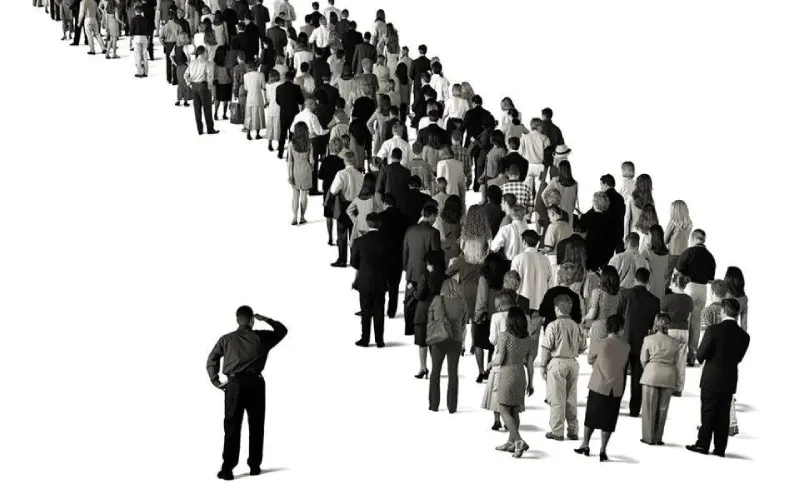 Đừng để đám đông dẫn dắt quyết định cá cược của bạn